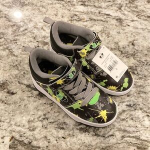 Pop Kids Shoes - Black and Green size 2